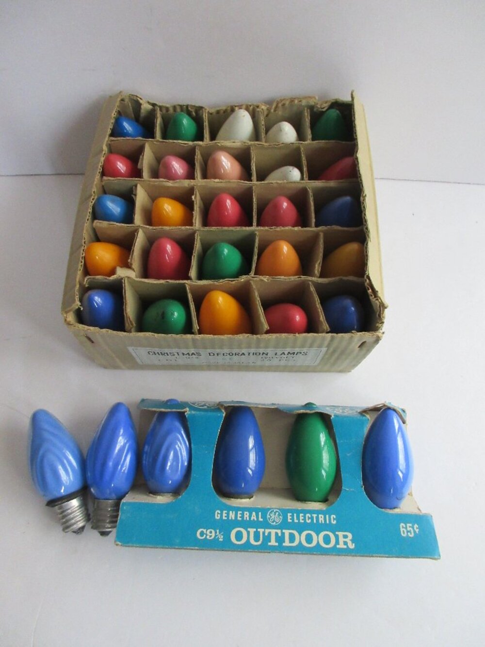 Christmas Bulbs Lamps C-9 1/2 Box Japan GE 31 Total -21 Working Multicolor Vtg